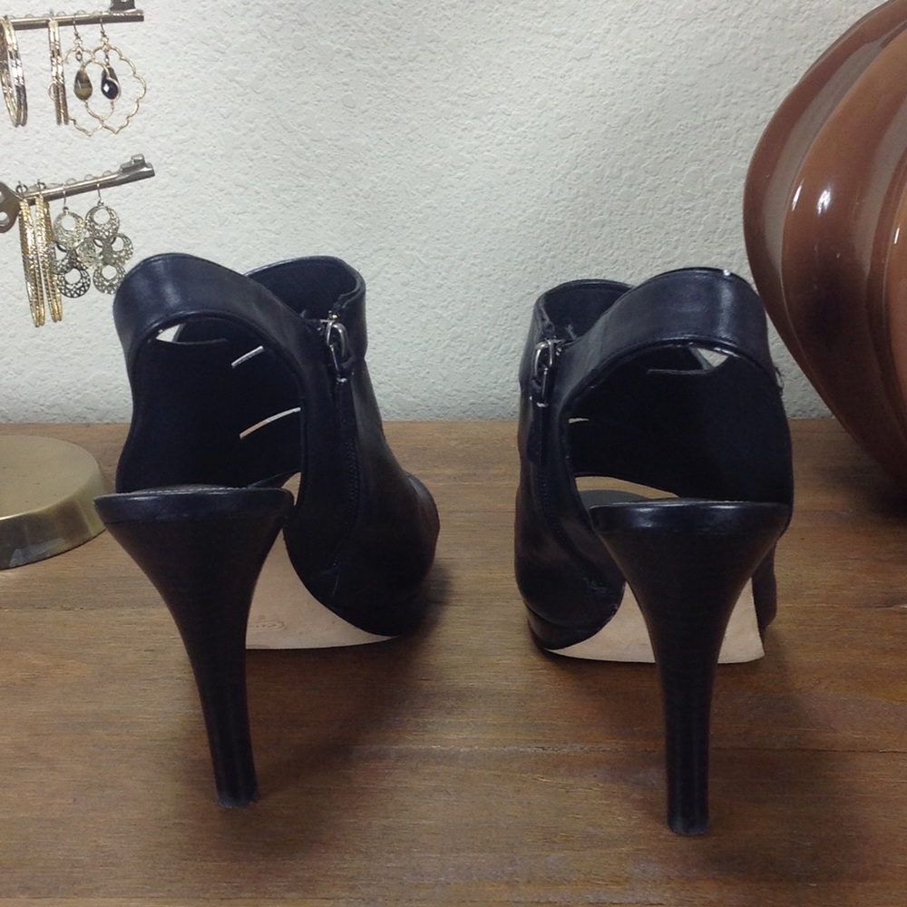Coach Black Leather Gladiator Platform Heels - Picture 5 of 7